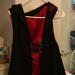 Cruella (2021) Hot Topic Vest. Size Large.